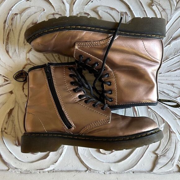 Dr Martens air wear rose gold combat boot size 5 - Picture 6 of 9